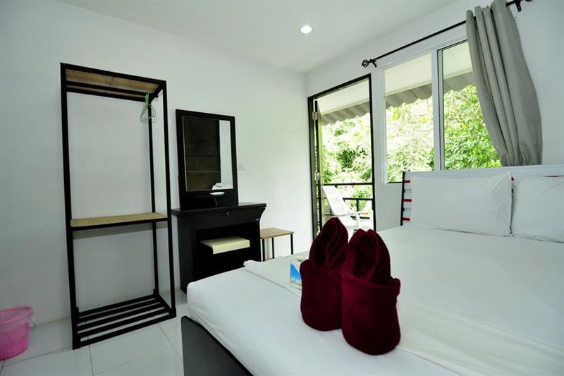 Kitty Guesthouse Phi Phi Islands Esterno foto